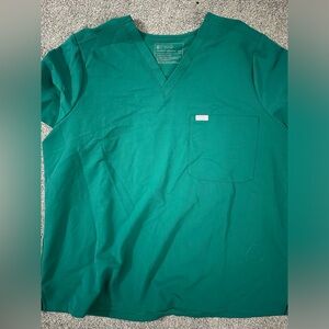 FIGS CATARINA SCRUB TOP